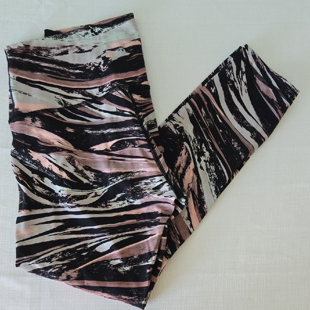 Lululemon Athletica Abstract Print Leggings